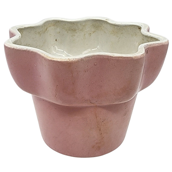 Vintage Hull Pink Scalloped Planter #150 Small 3.5 Inches High - Picture 1 of 6